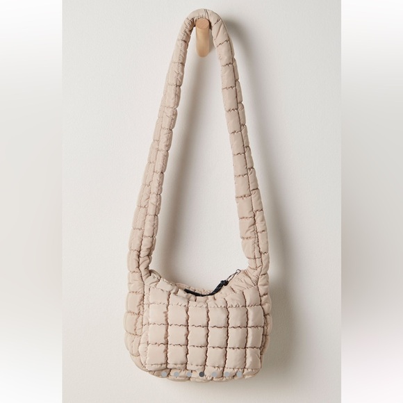 QUILTED BABY CARRYALL SLING BAG TOFU - Picture 3 of 6